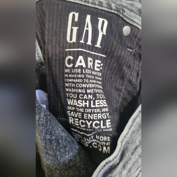 GAP Vintage Slim High Rise Jeans - Picture 9 of 10